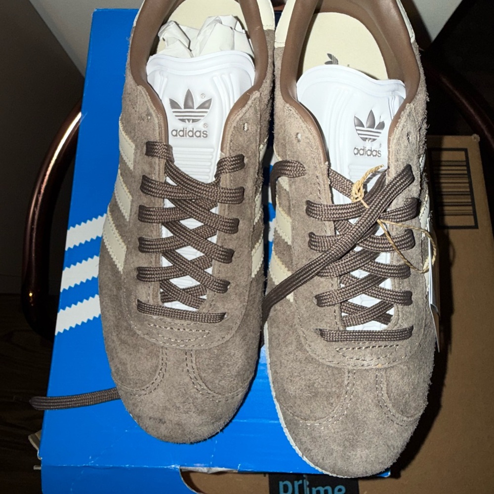 Adidas Gazelle Women Brown Suede Sneakers
